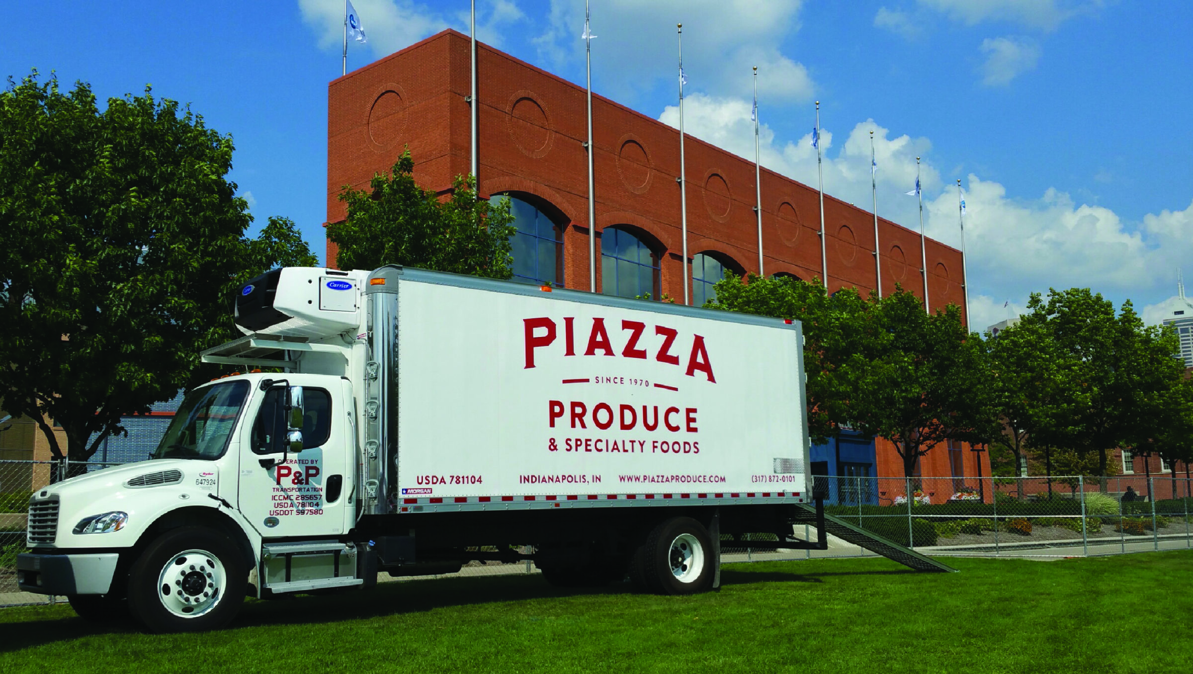 Piazza Produce Branding, Website, Package Design CODO Design